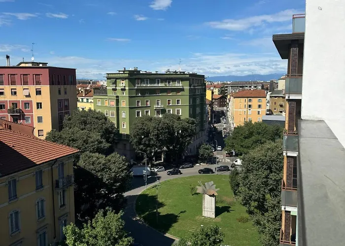 Appartamento Isola- Attico con Balcone